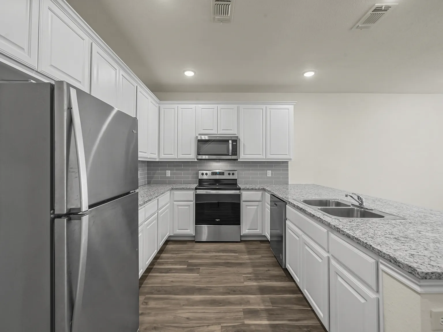 105 SE 4th Street, Bonham, Tx 75418 - 2 — Photo 4