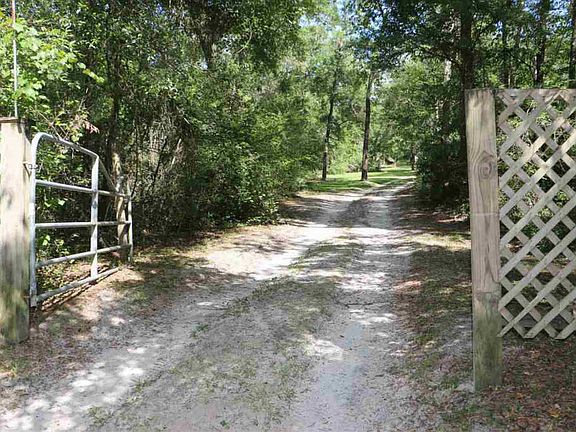 2nd image of 17 Havens Way
