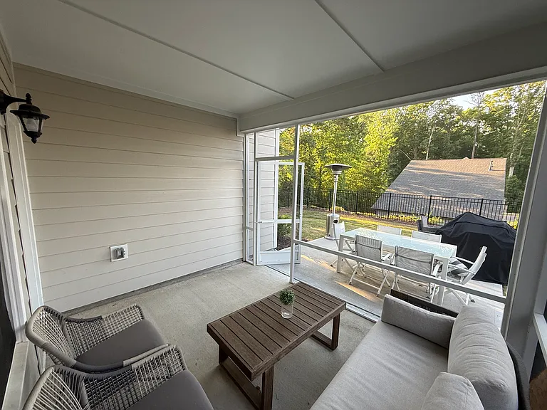 1112 Greatland Rd — Photo 46