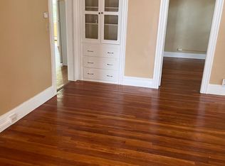 25 Lincoln St #2, Webster, MA 01570