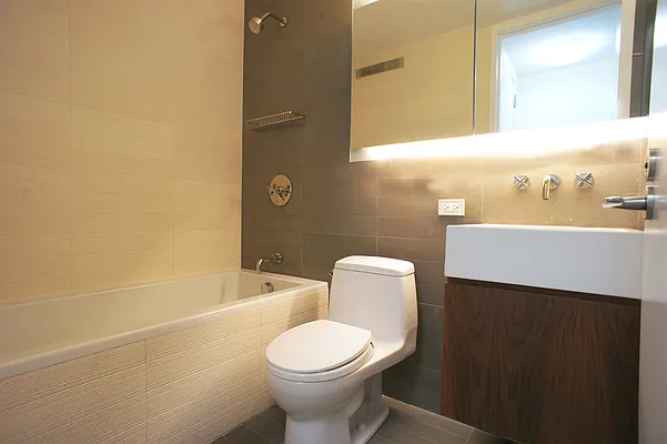 Rented by Keller Williams NYC | media 23