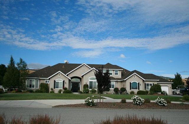 1st image of 2030 Vincent Dr