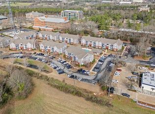 1114 S College St #1-303, Auburn, AL 36832