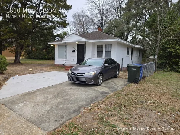 1810 Murchison Rd, Fayetteville, NC 28301