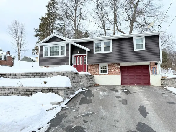 15 Dover St, Nashua, NH 03063