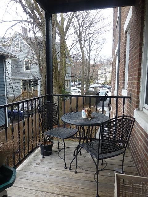 1st image of 48 Strathmore Rd APT 26