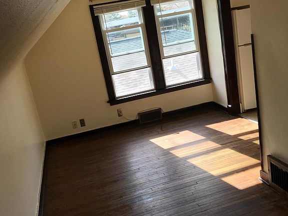 Living room, leading to the kitchen