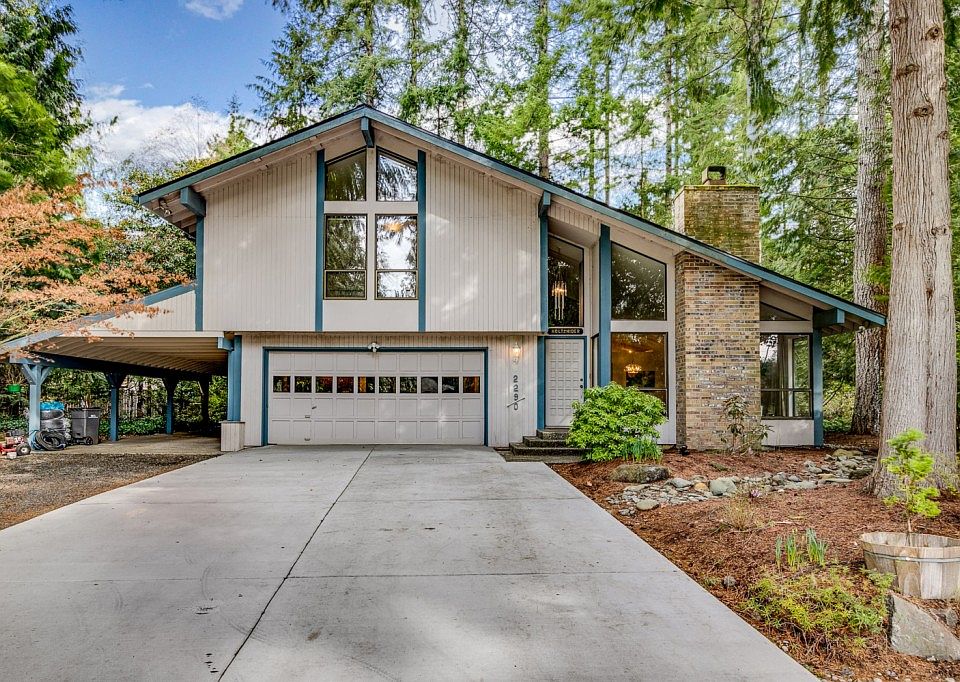 1st image of 2290 NE Golden Rod Cir