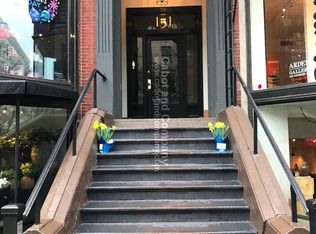 131 Newbury St #4B, Boston, MA 02116