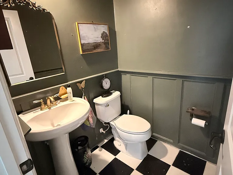 217 Berkshire Dr — Photo 3