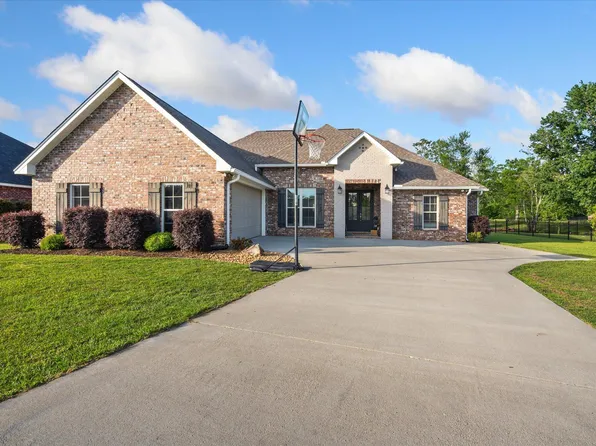 164 Sunline Dr, Petal, MS 39465