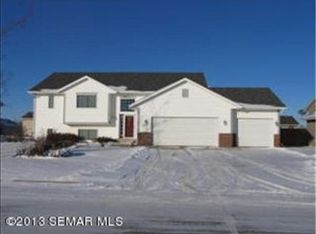 730 22nd St NE, Owatonna, MN 55060