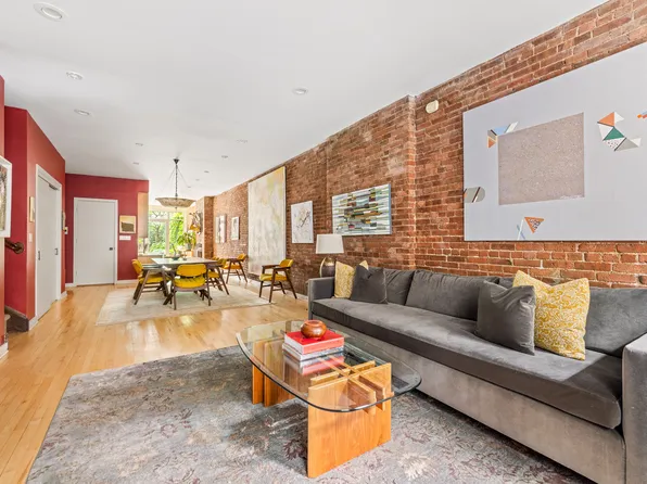 46 West 90th Street image 2 of 12