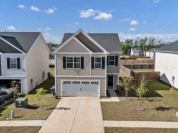 2nd image of 706 Common Widgeon Way