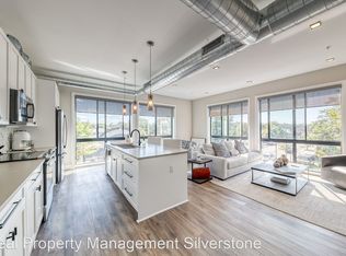 120 S Broadway St #307, Lake Orion, MI 48362