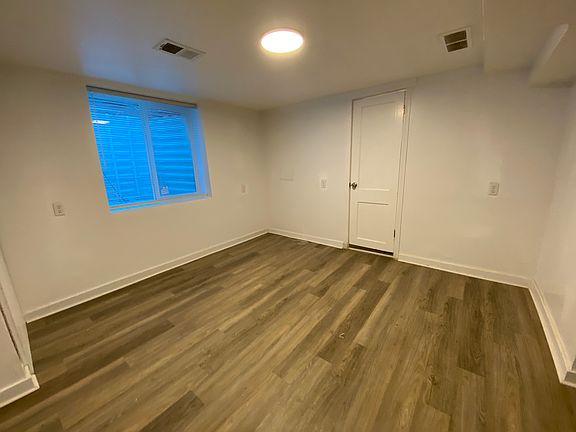 5th image of 4046 Taylor Blvd #3