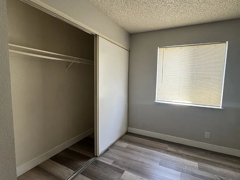 3709 Snorkel Cir — Photo 11