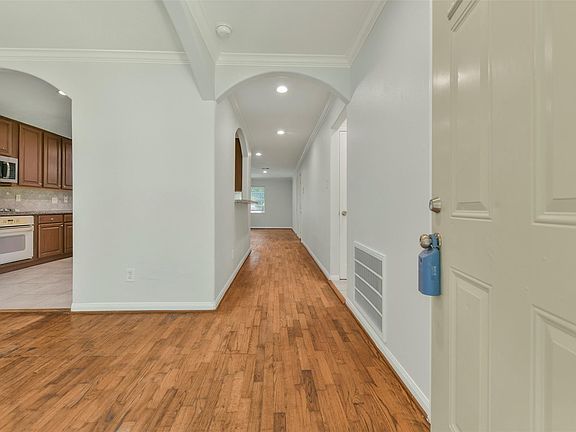 3rd image of 4725 9th St #A