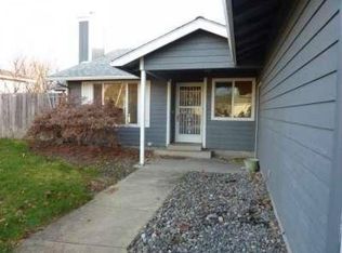 74 Osprey Dr, Eagle Pt, OR 97524
