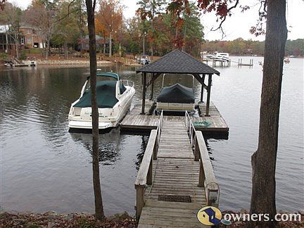 Great covered dock