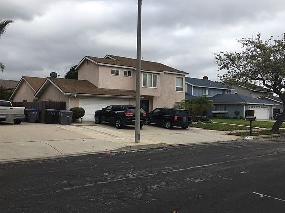 3rd image of 1160 S Cadiz Ct