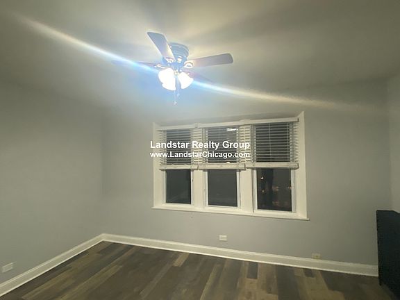 5th image of 1110 W Glenlake Ave #2