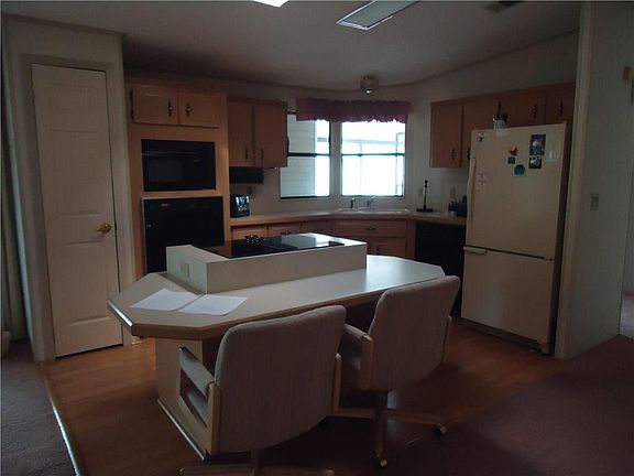 2nd image of 16272 SW Indianwood Cir