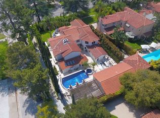 4955 Los Feliz Blvd, Los Angeles, CA 90027