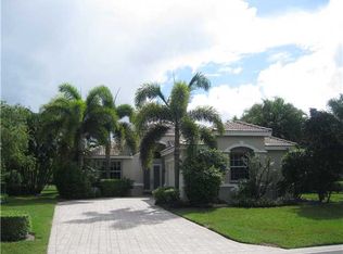 4100 Manchester Lake Dr, Lake Worth, FL 33449