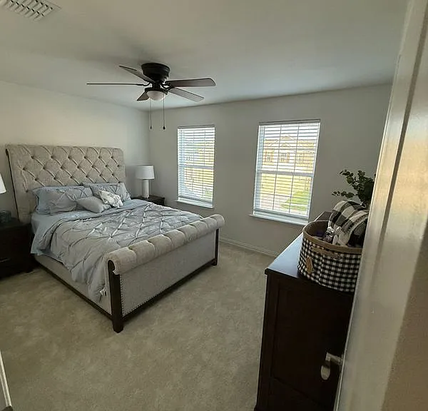 4617 Golden Gate Way — Photo 8