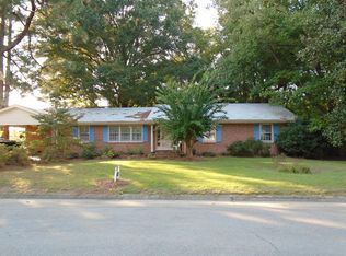 501 Lakeview Dr, Ahoskie, NC 27910