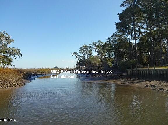2nd image of 5504 E Yacht Dr NE
