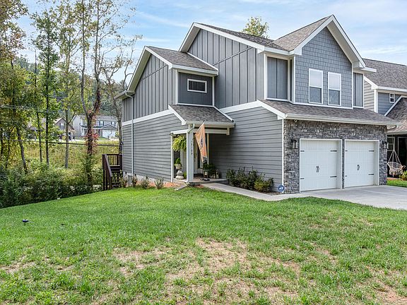 2nd image of 3109 Bakertown Station Way