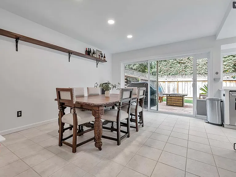 295 Silverfish Ct — Photo 6