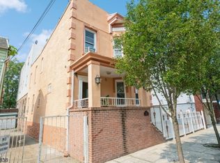325 12th St FLOOR 2, Union City, NJ 07087