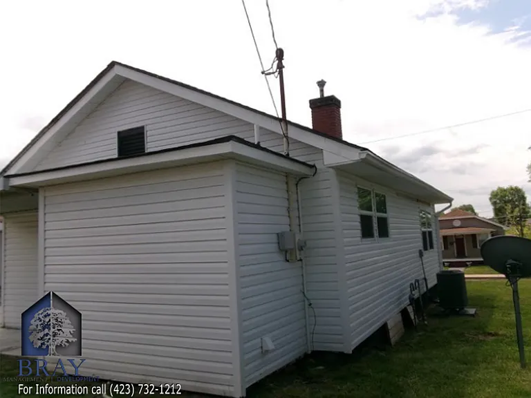 1346 E Sevier Ave — Photo 2