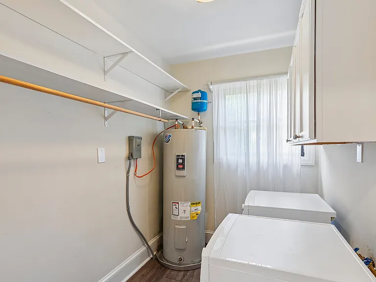 1031 Cutler Pl — Photo 36