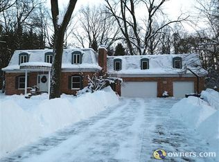 2155 Harrison Blvd, Valparaiso, IN 46385