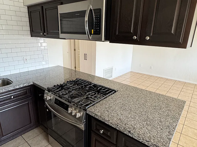 8440 E Greg Ct #B — Photo 3