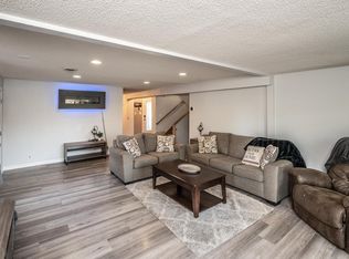 307 2nd St NE, Faribault, MN 55021