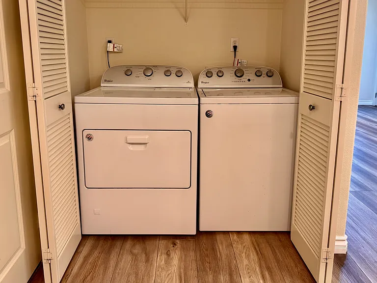 100 S Alameda St #261 — Photo 14
