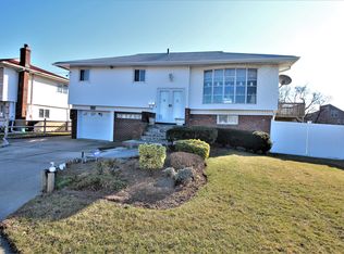 177 Harris Dr, Oceanside, NY 11572
