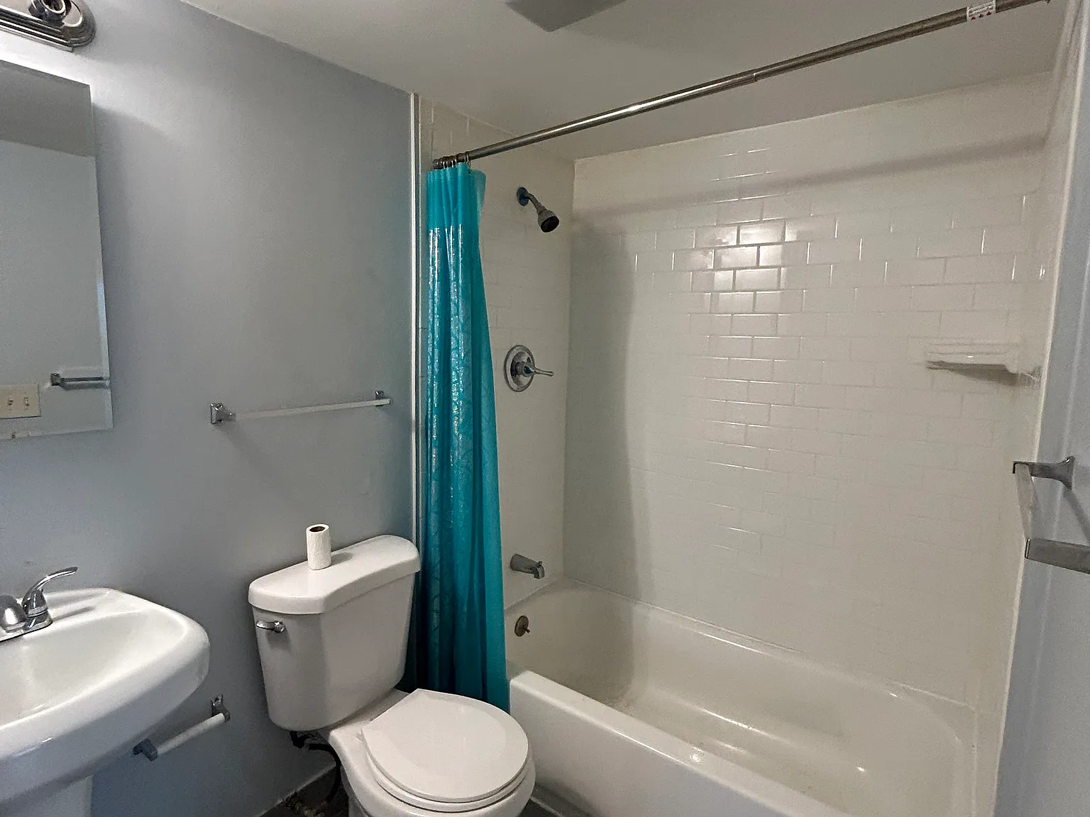 1 bed, 600 sqft, $725 — Photo 2