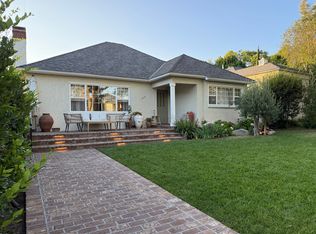 1015 E Grinnell Dr, Burbank, CA 91501