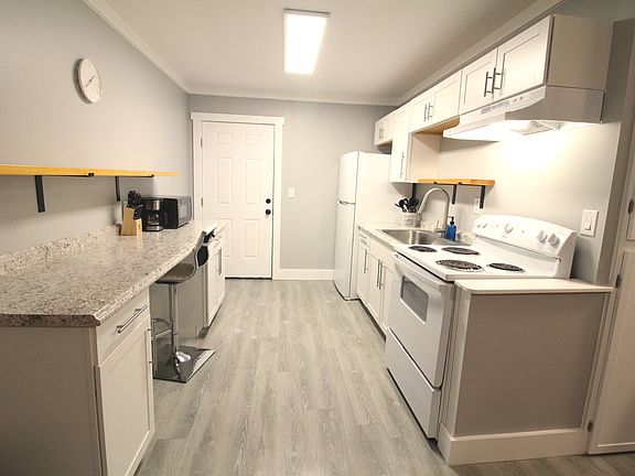 2nd image of 4002 Knight Rd SW Unit A