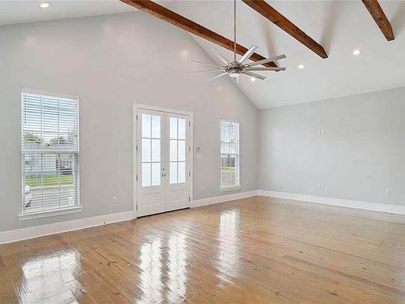 3rd image of 6006 Wilton Dr