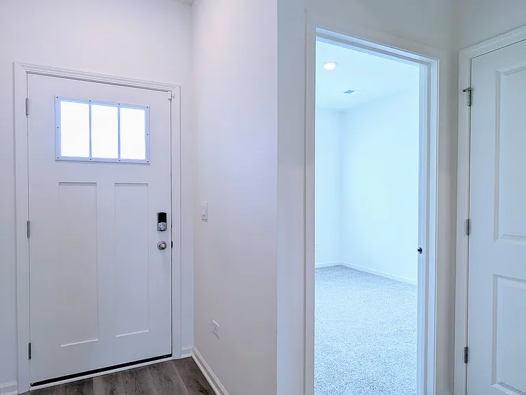 1194 Wood Lily Ln — Photo 2