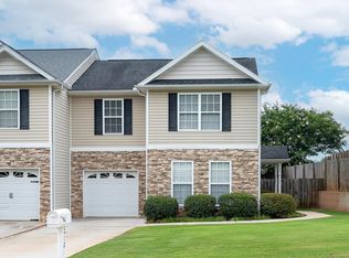212 Marshland Ln, Greer, SC 29650
