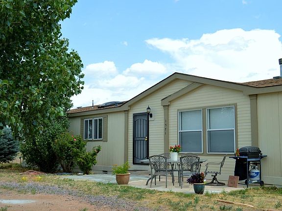 Front 2 Ranch House Rd