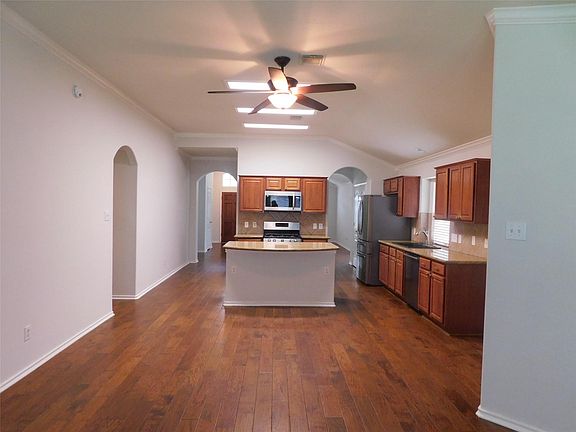 5th image of 3334 Pebble Beach Ln